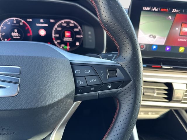 Seat Leon FR 1.5eTSI DSG NAVI AHK KAMERA SHZG LED KLI