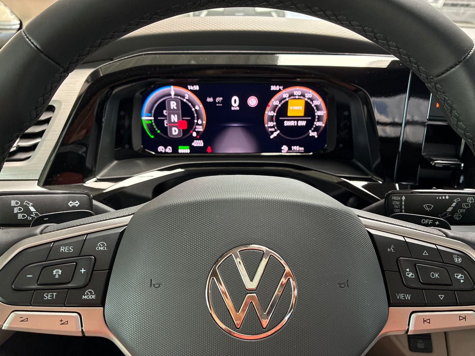 Volkswagen T7 Multivan Hybrid 4Mo Edition LÜ ABT 273PS+20"
