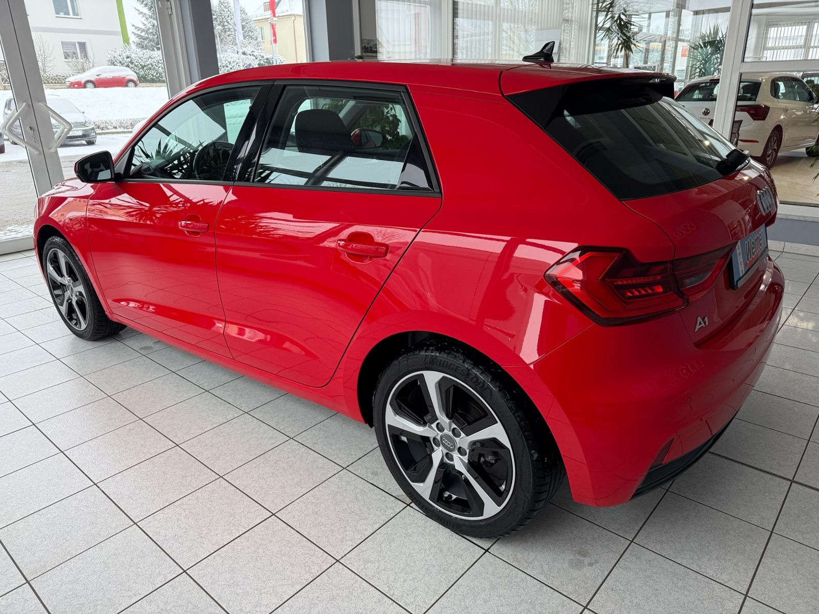 Audi A1 Sportback Advanced 30TFSI - Samsaru's Car Outlet