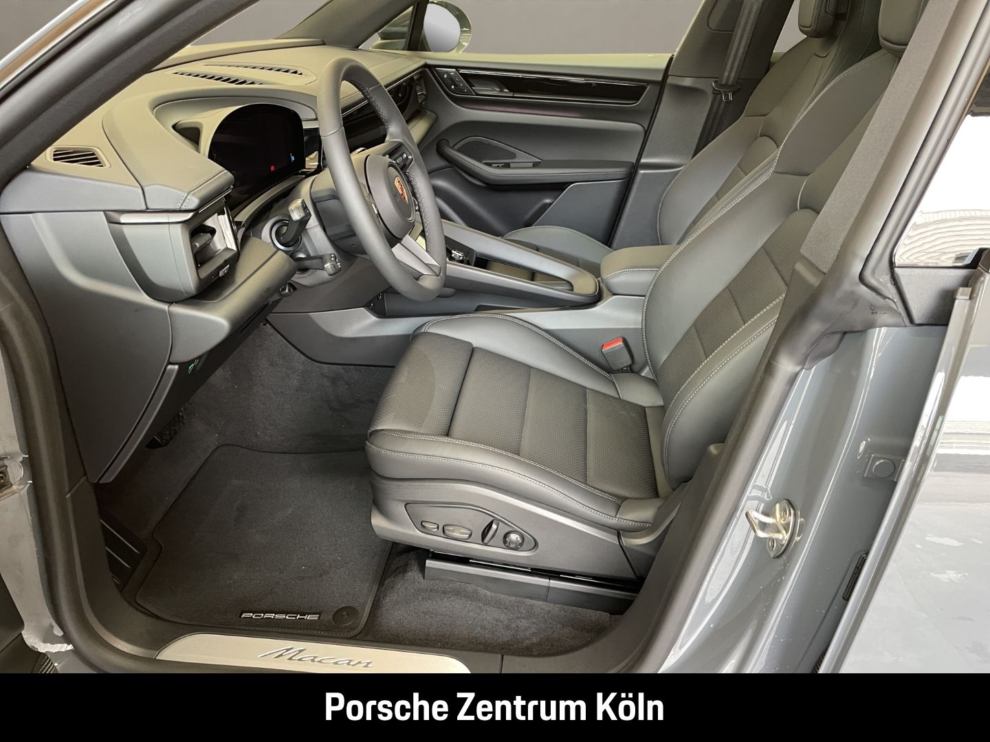 Porsche Macan BOSE Luftfederung 22-Zoll Panoramadach