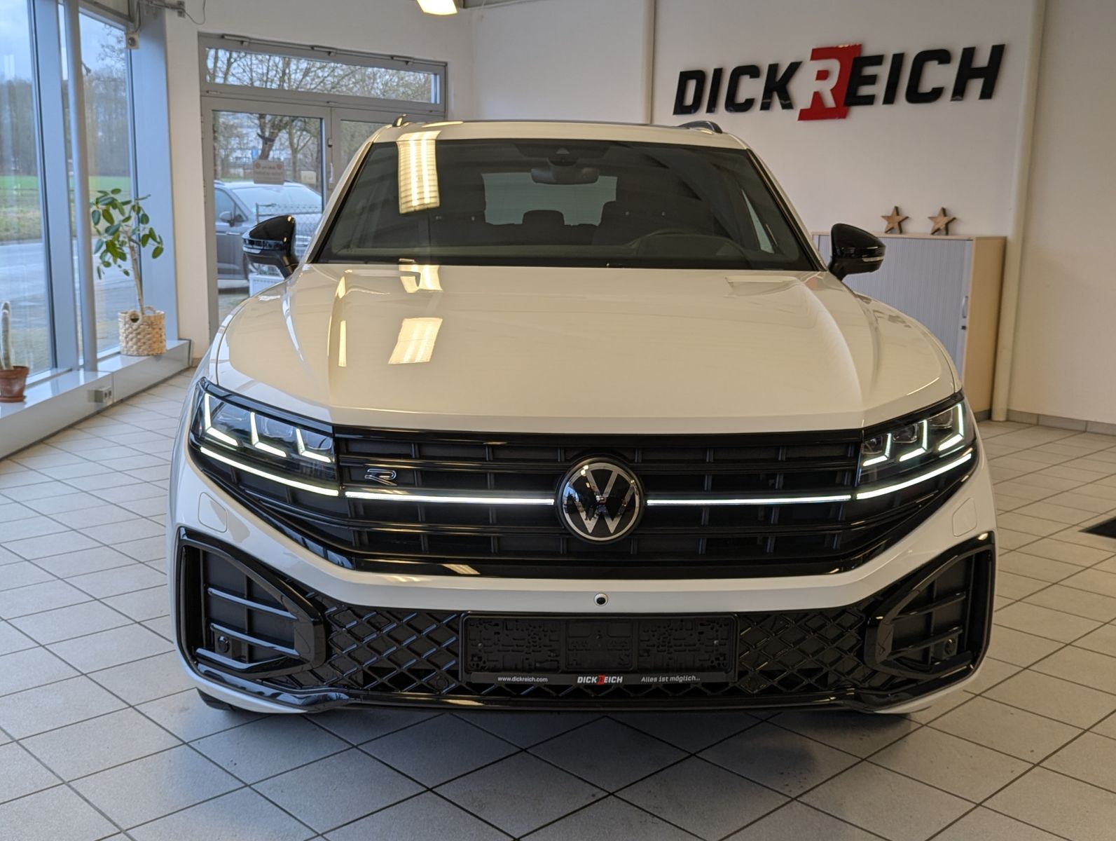 Volkswagen Touareg 3.0TDI 4M R-Line VOLL Black 22" UPE 114T