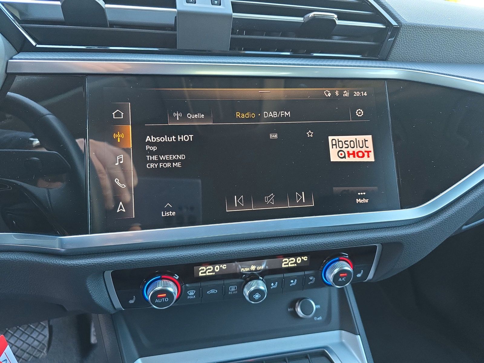 Audi Q3 Sportback 40 TFSI qu S line - Samsaru's Car Outlet
