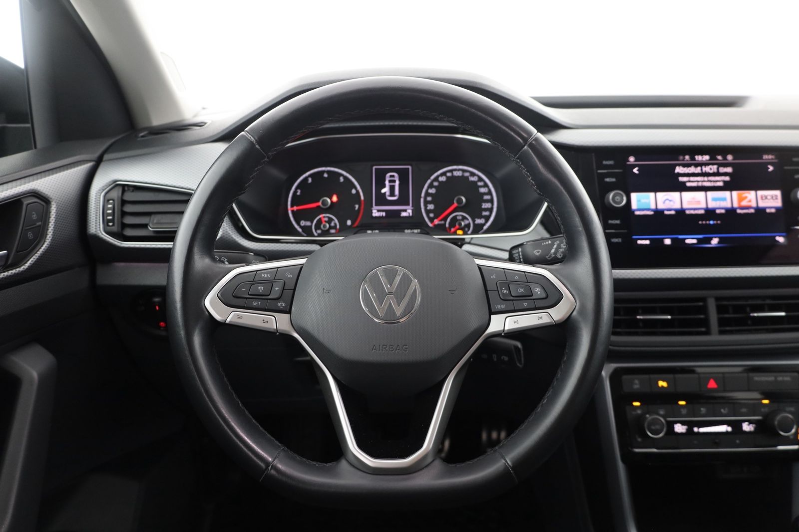 Volkswagen T-Cross 1.0 TSI Active - Samsaru's Car Outlet