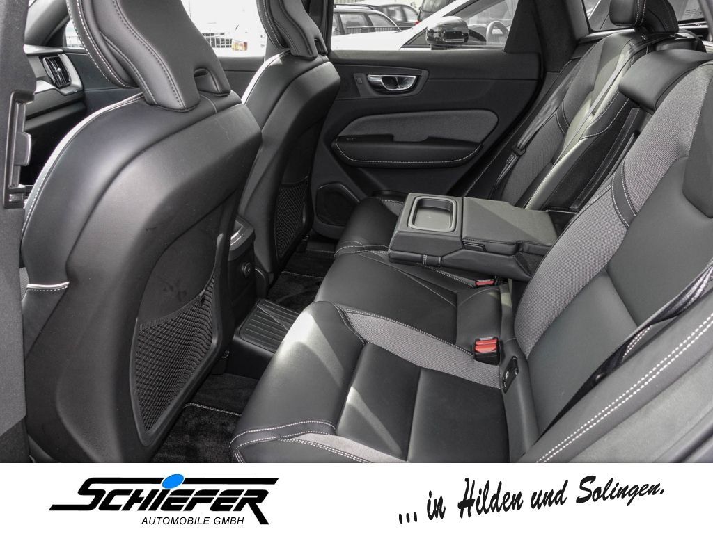 Volvo XC60 T6 AWD Recharge Geartronic RDesign