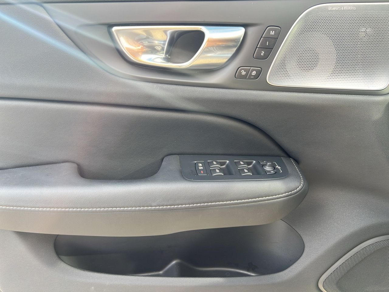 Volvo V60 T6 AWD Ultra DARK AHK BUSINESS 360° 19LM