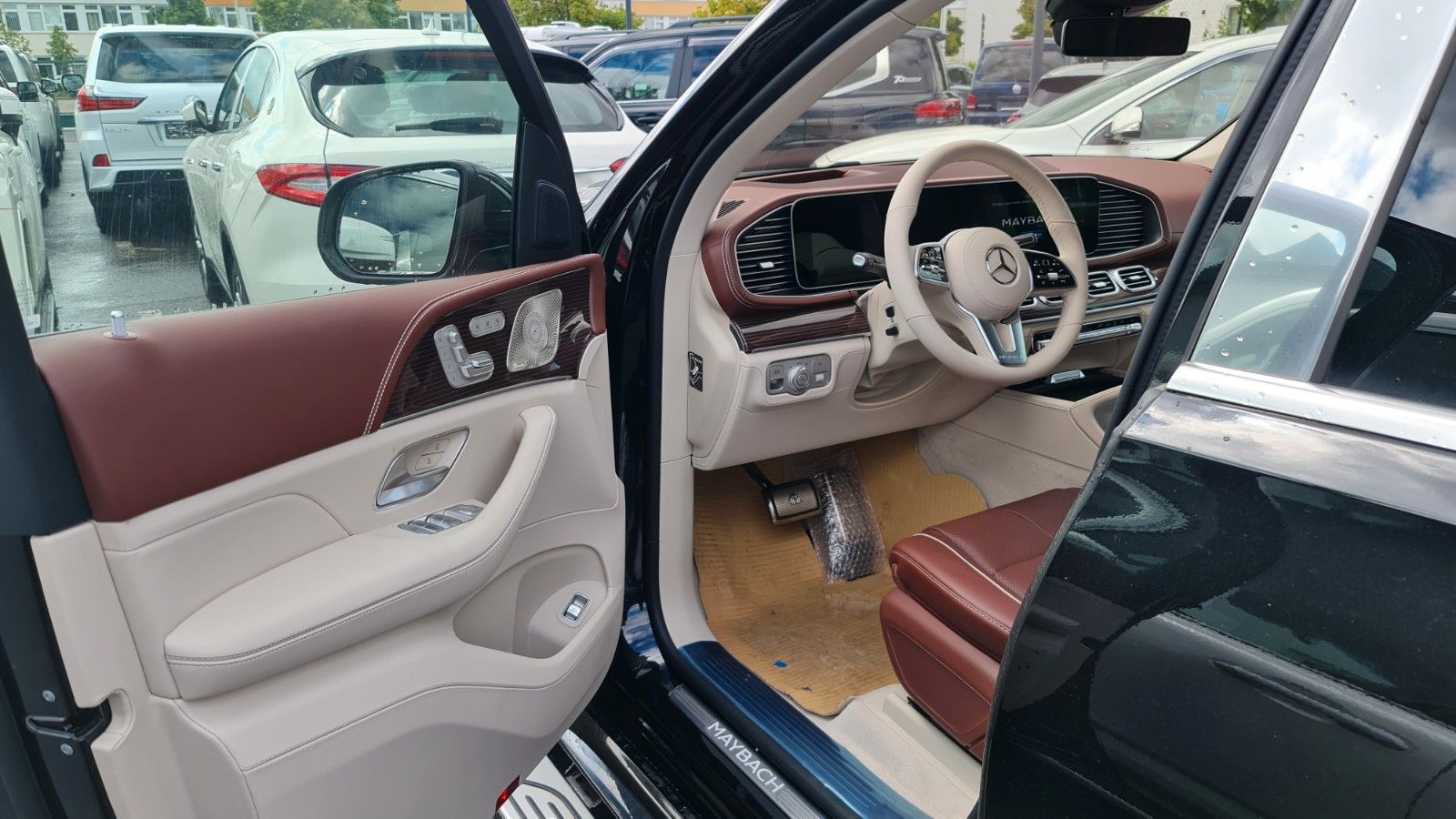 Mercedes-Benz GLS 600 MAYBACH - Samsaru's Car Outlet