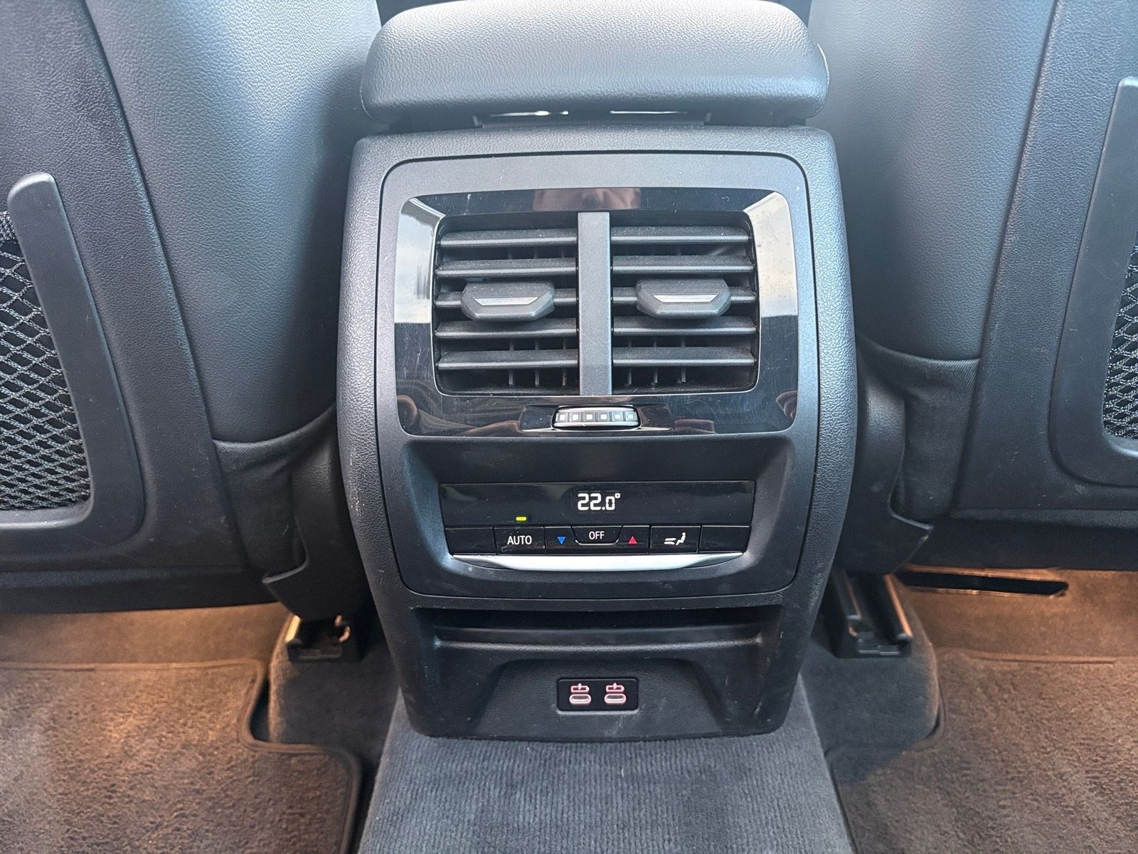 BMW X3 xDrive30e M Sport AHK Pano DA PA H/K HUD LRH