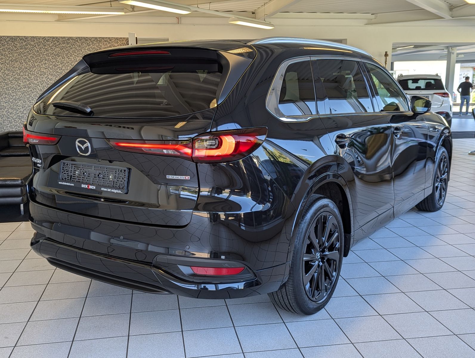 Mazda CX-80 2.5SKYACTIV PHEV 327 HOMURA+ 7-Sitze Pano