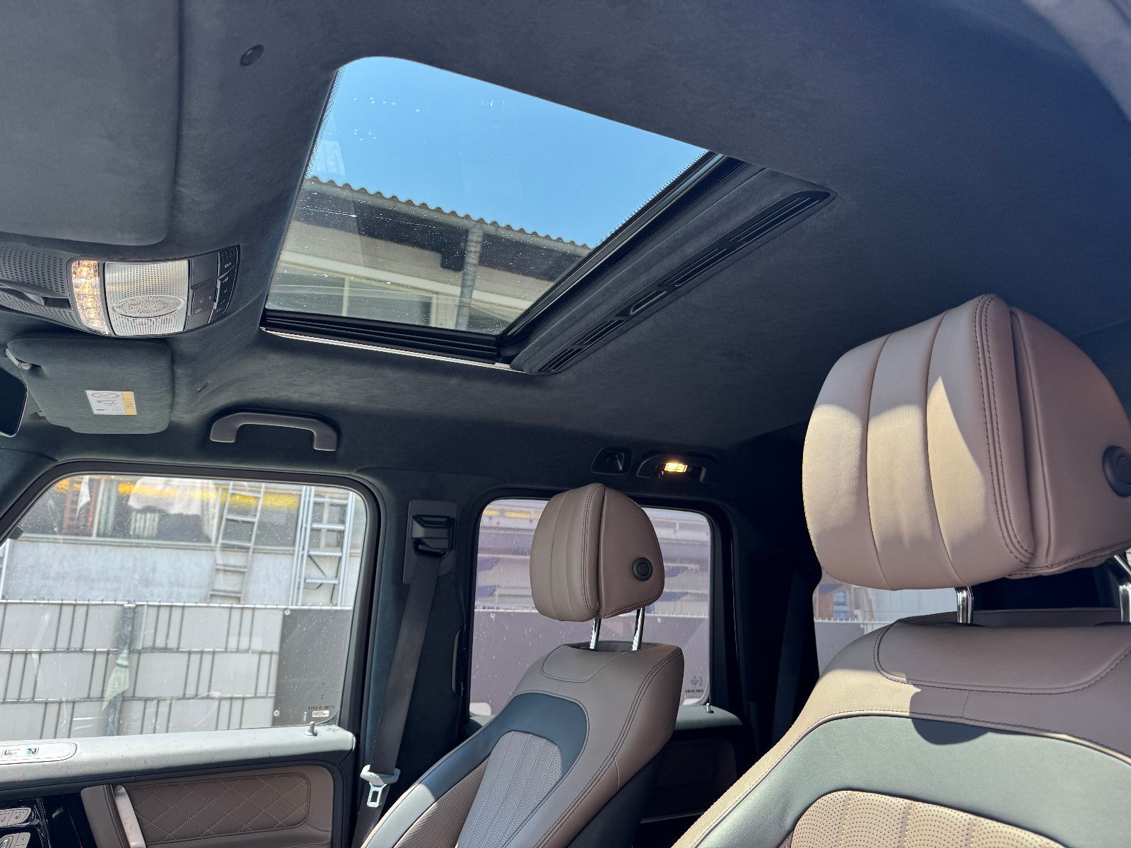 Mercedes-Benz G 500 AMG - Samsaru's Car Outlet