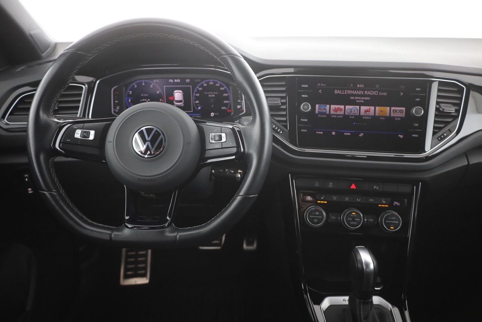 Volkswagen T-Roc 2.0 TSI R 4Motion - Samsaru's Car Outlet