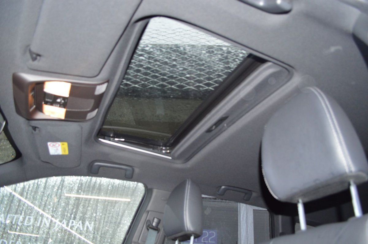 Mitsubishi PHEV OUTLANDER PHEV TOP