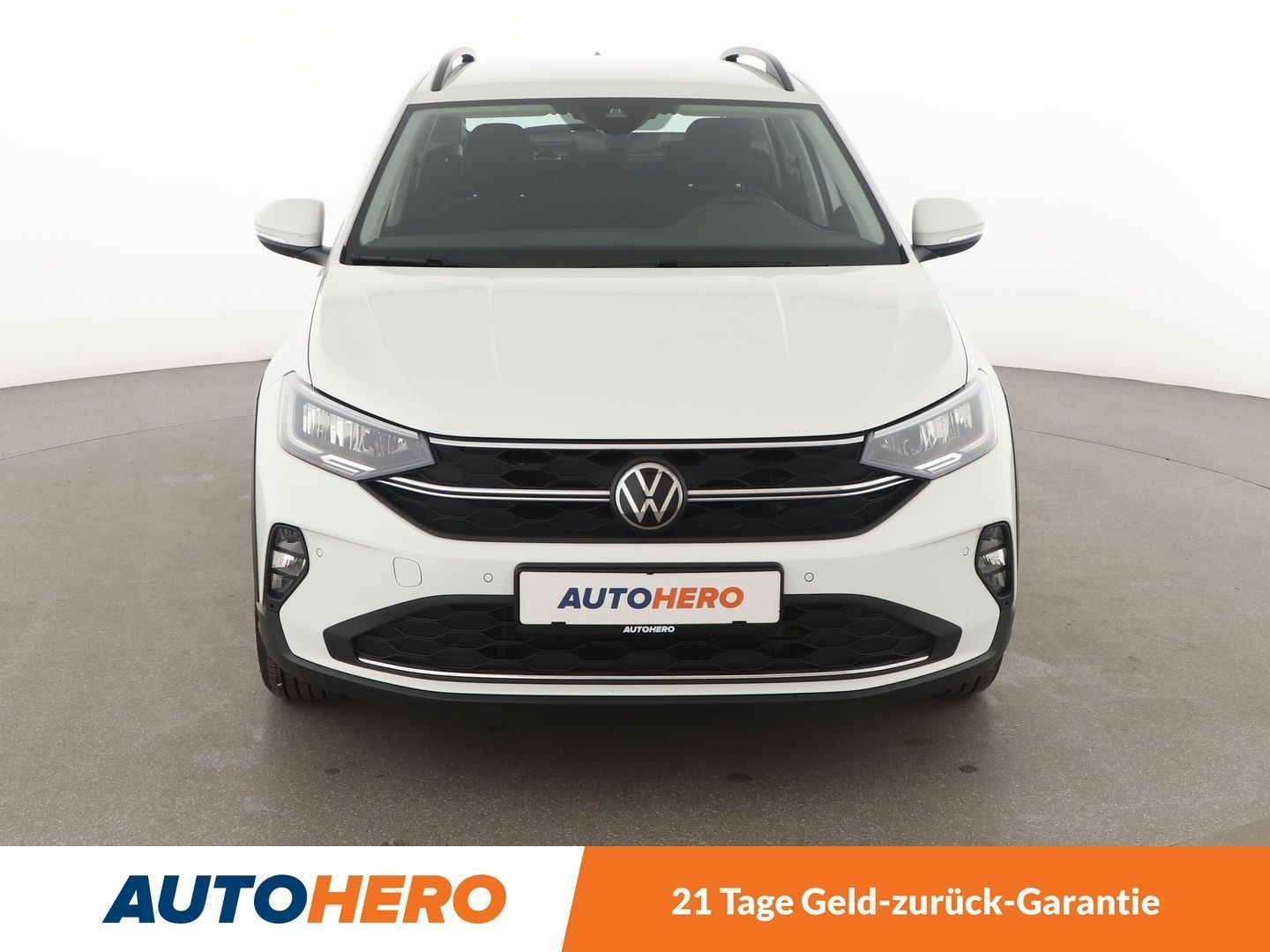 Volkswagen Taigo 1.0 TSI Life Aut. - Samsaru's Car Outlet