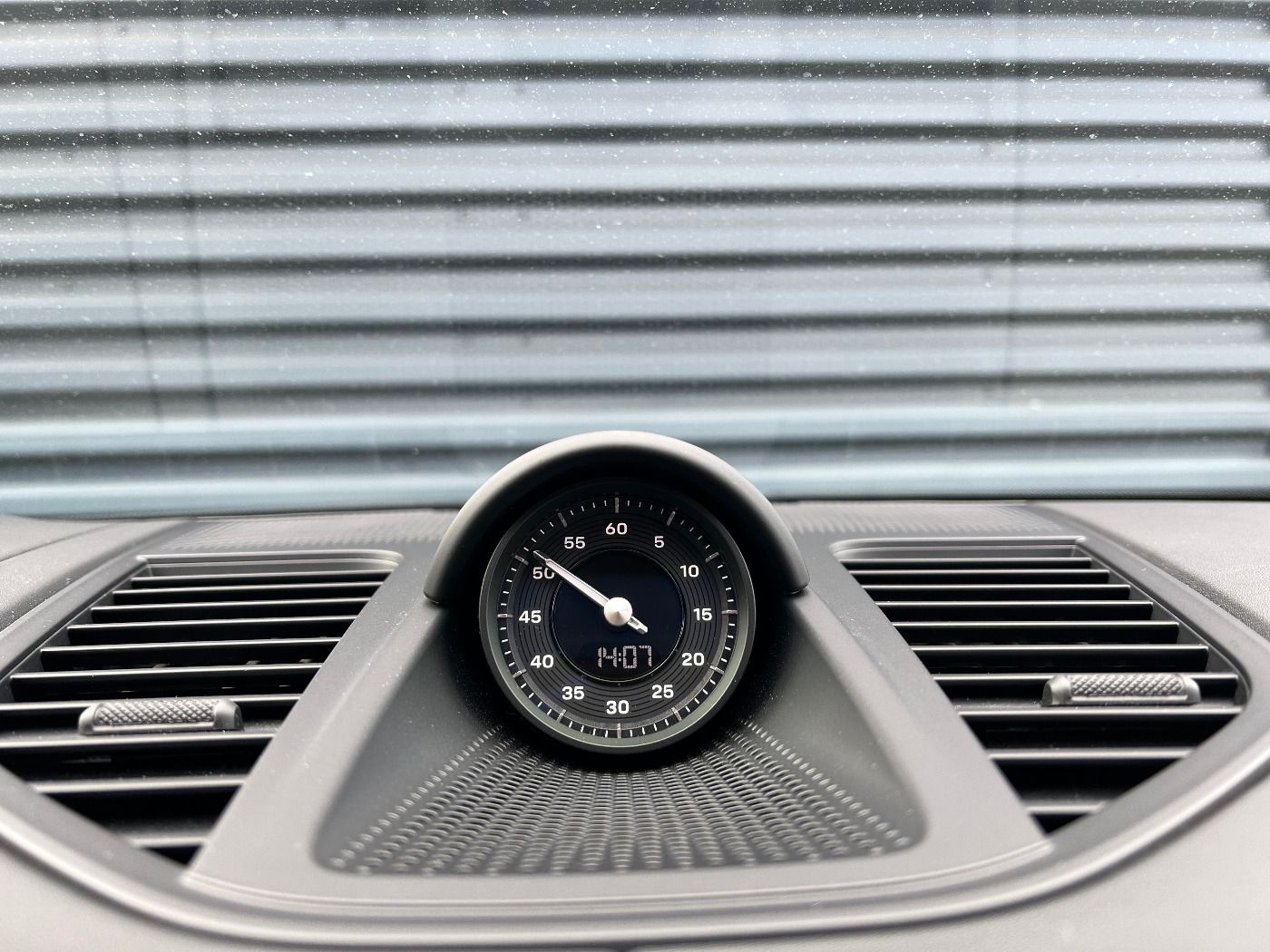 Porsche Panamera 4 E-Hybrid | Hinterachslenkung | ACC