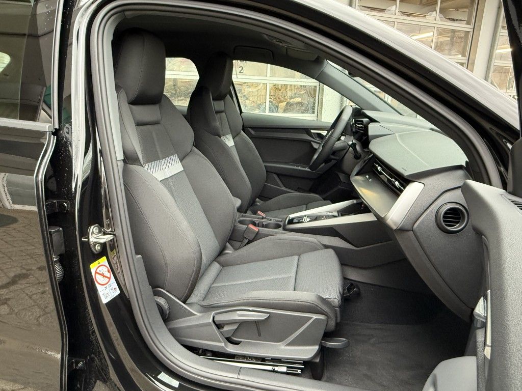 Audi A3 Sportback 35 TFSI S-Tronic - Samsaru's Car Outlet