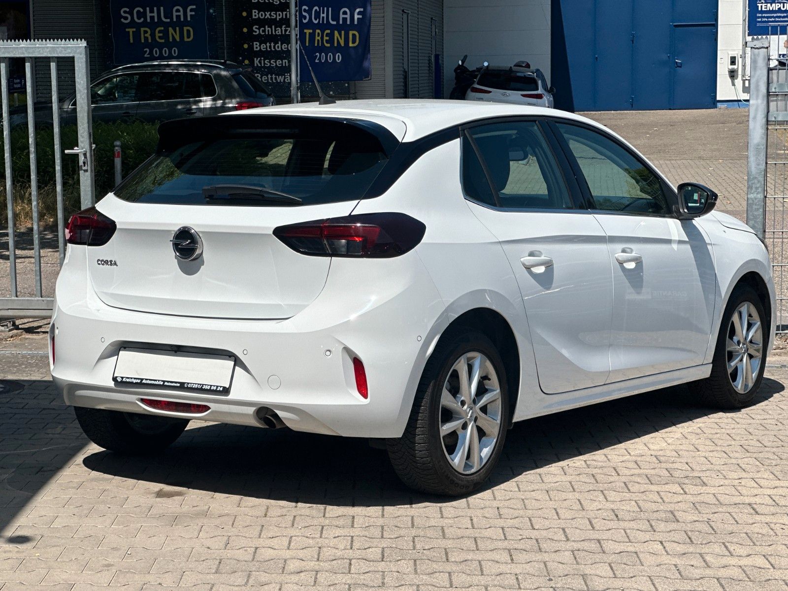 Opel Corsa 1.2 - Samsaru's Car Outlet