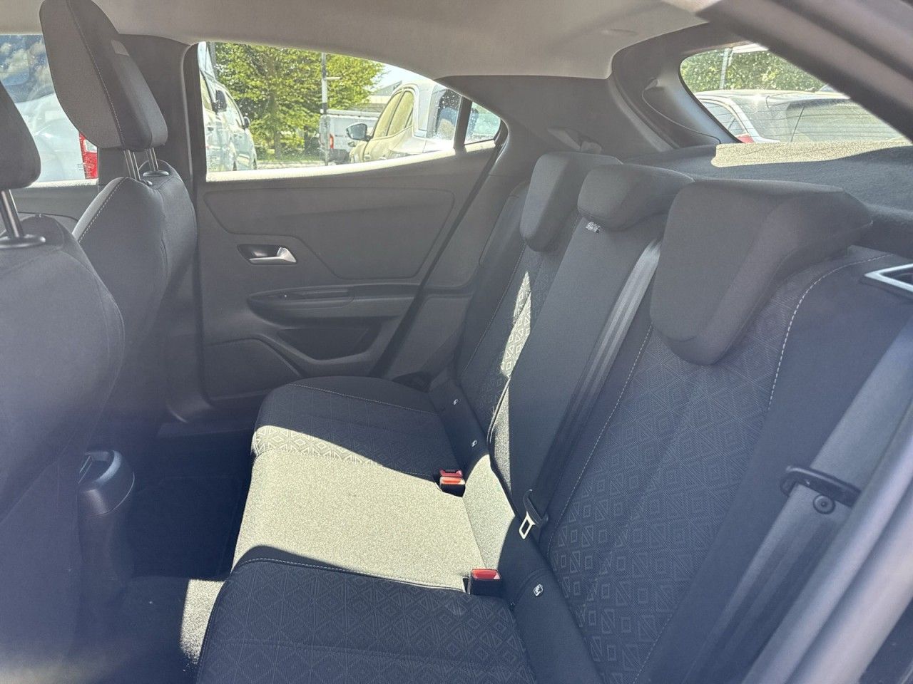 Opel Mokka Edition - Samsaru's Car Outlet