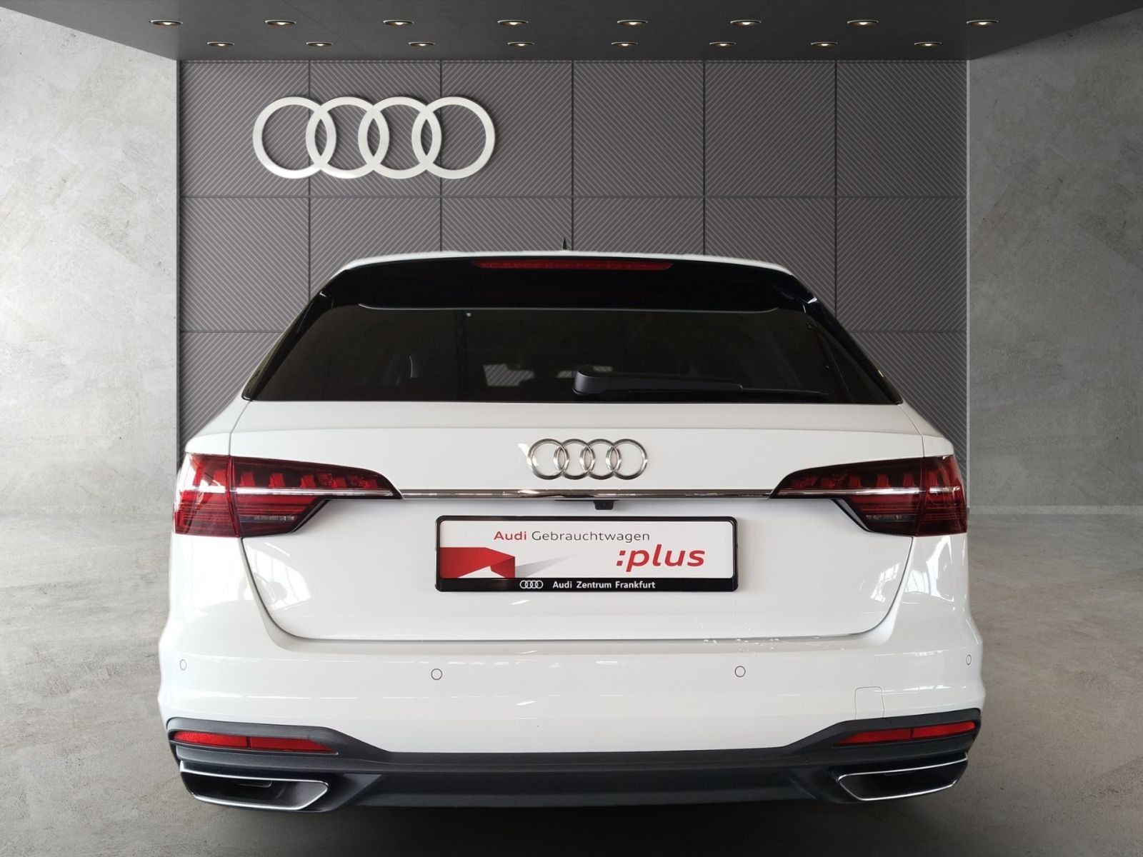 Audi A4 Avant 35 TFSI S tronic - Samsaru's Car Outlet