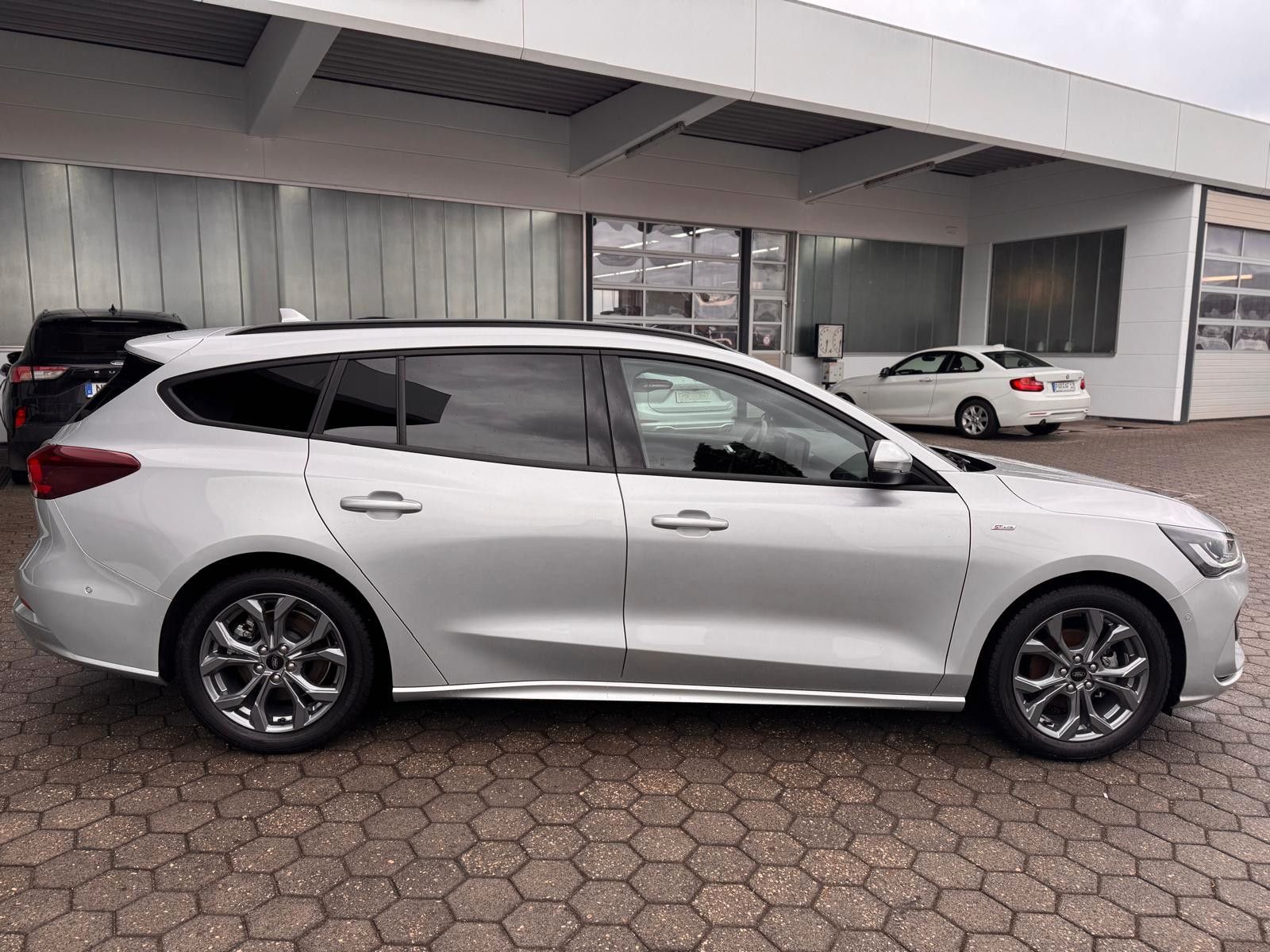 Ford Focus Turnier ST-Line 1.5 ABSTANDSTEMP KAMERA