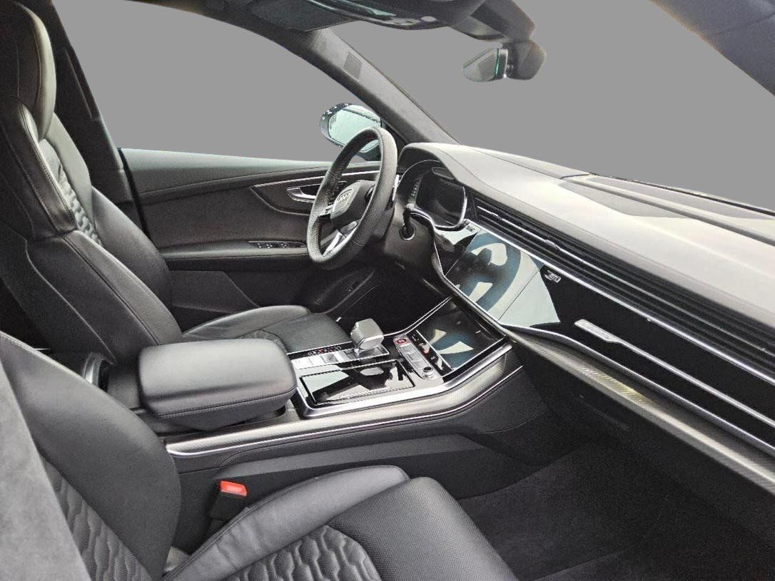 Audi RS Q8 4.0 TFSI quattro MATRIX+APP+DAB+AHK+HUD