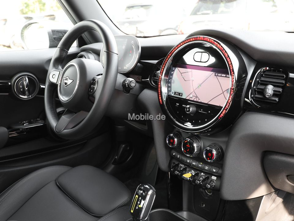 MINI Cooper SE Classic - Samsaru's Car Outlet