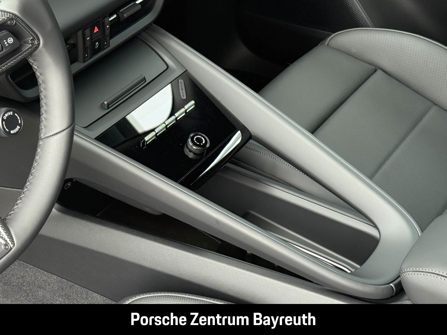 Porsche Macan 4S *PTS VIOLAMETALLIC*CARBON*BEIFAHRERDIS.