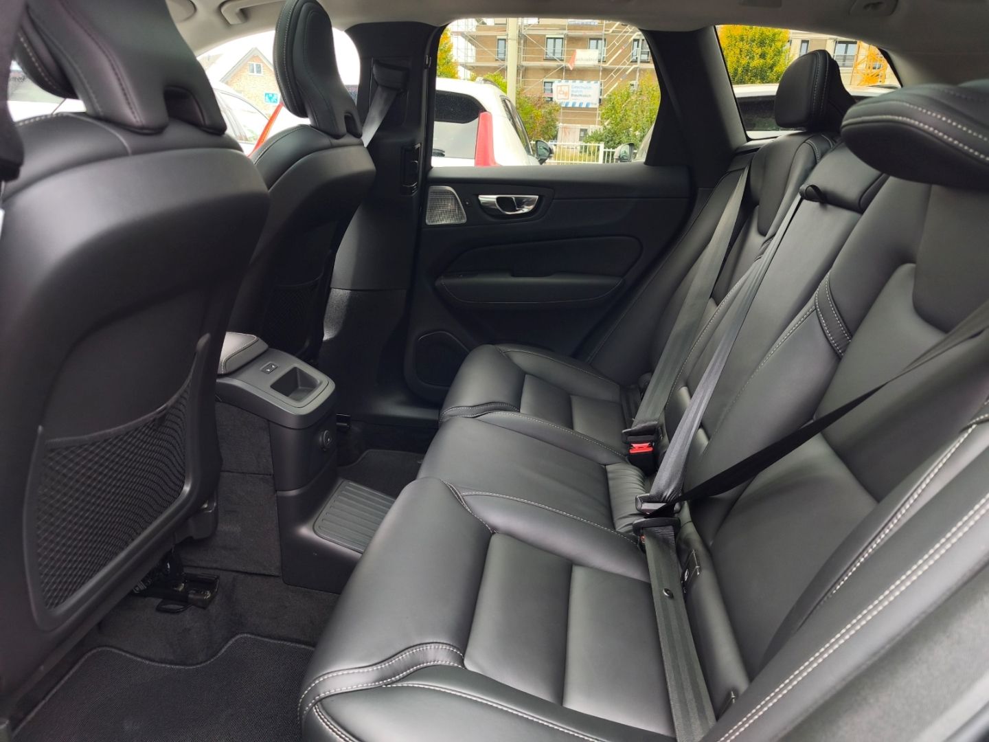 Volvo XC60 T8 Ultra Dark Recharge Plug-In Ultimate AWD