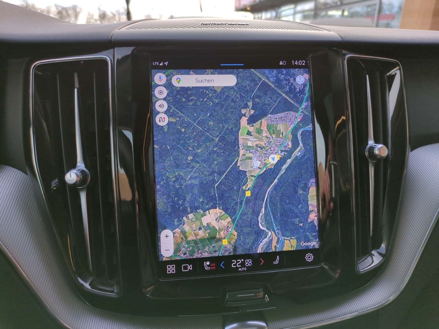 Volvo XC60 Plus Dark Recharge Plug-In Hybrid AWD T8 Tw