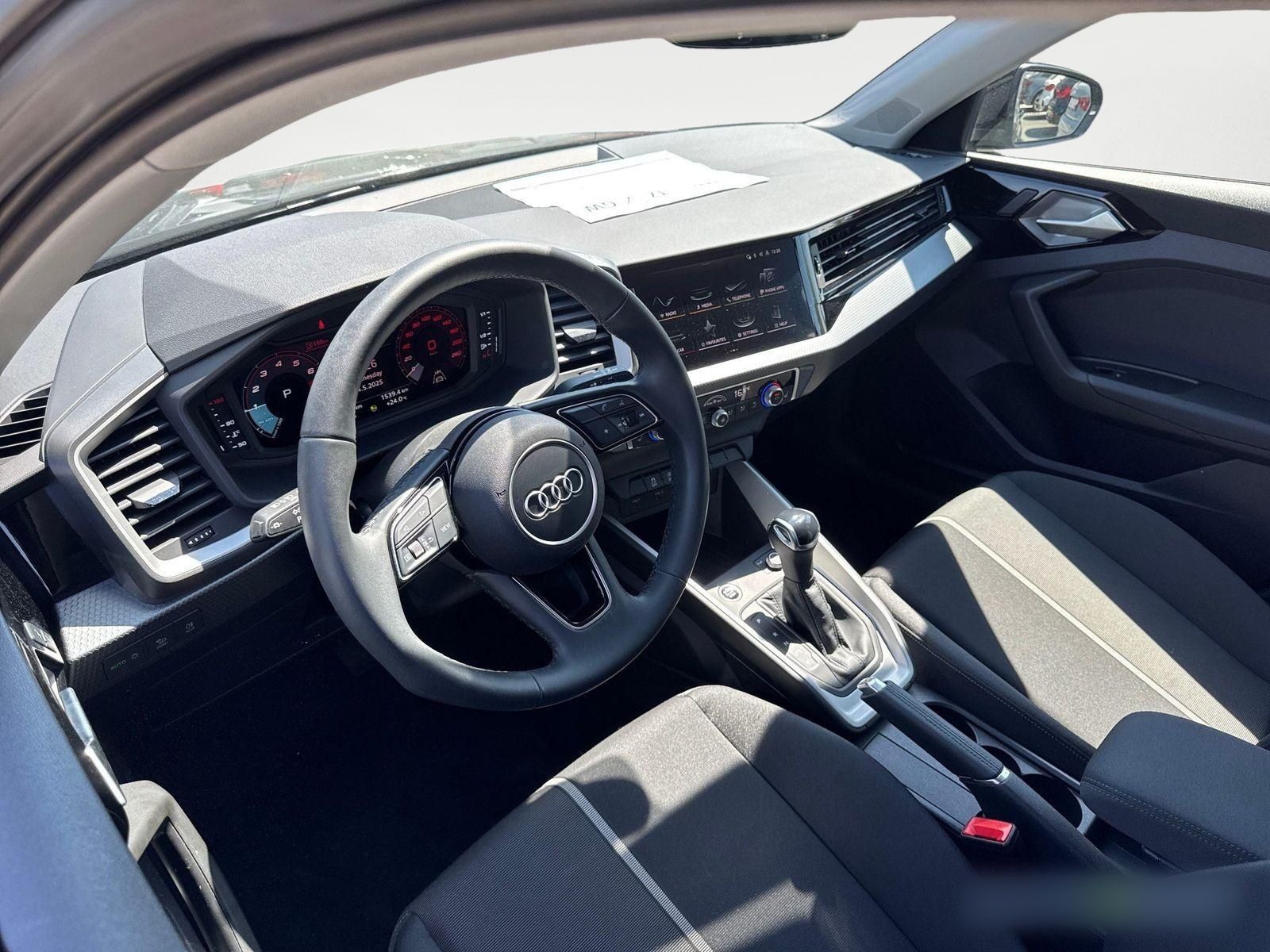 Audi A1 allstreet 30 TFSI S tronic - Samsaru's Car Outlet