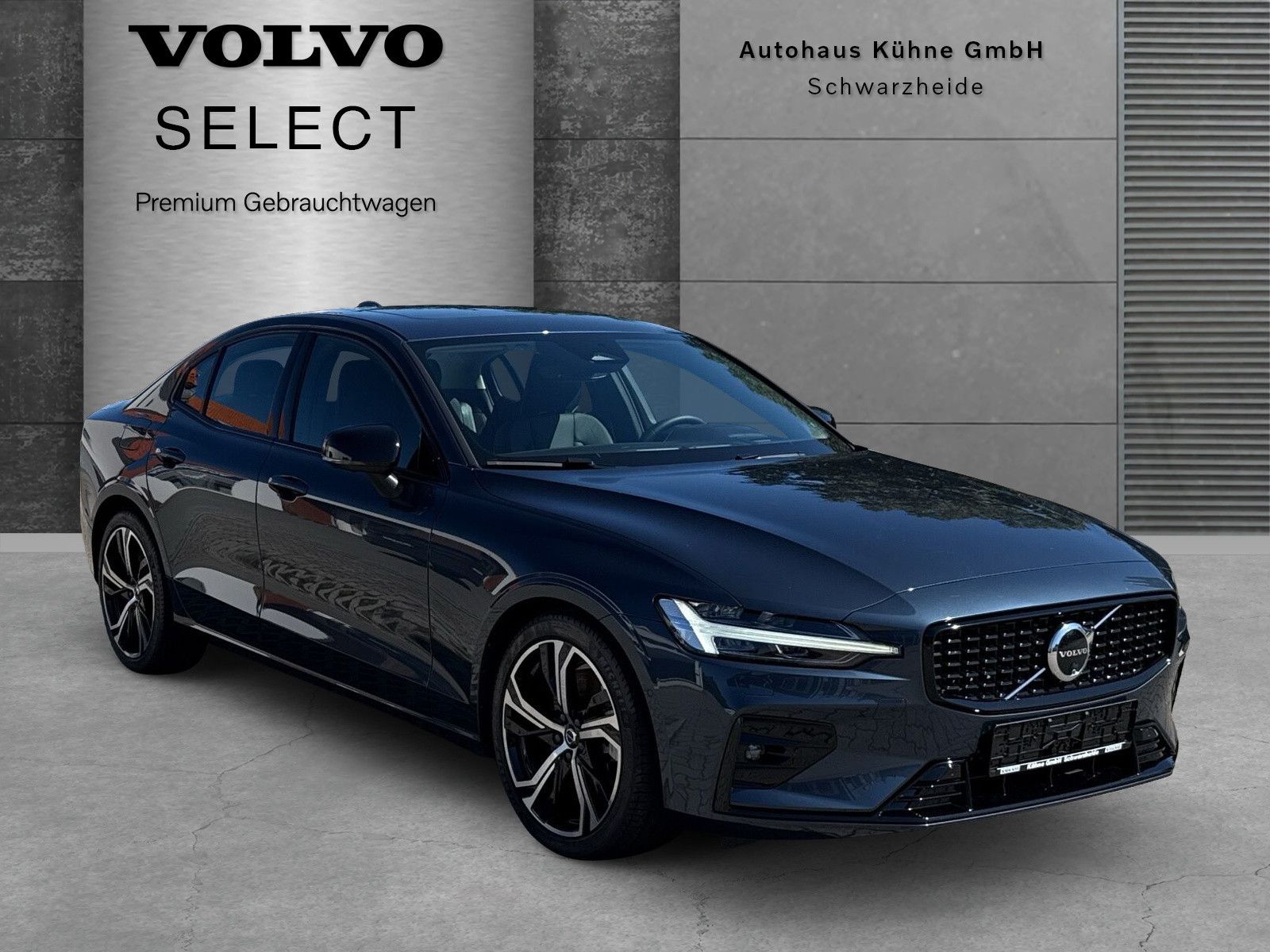Volvo S60 B5 Ultimate Dark AWD !360°+ACC+PANO+HEAD-UP!
