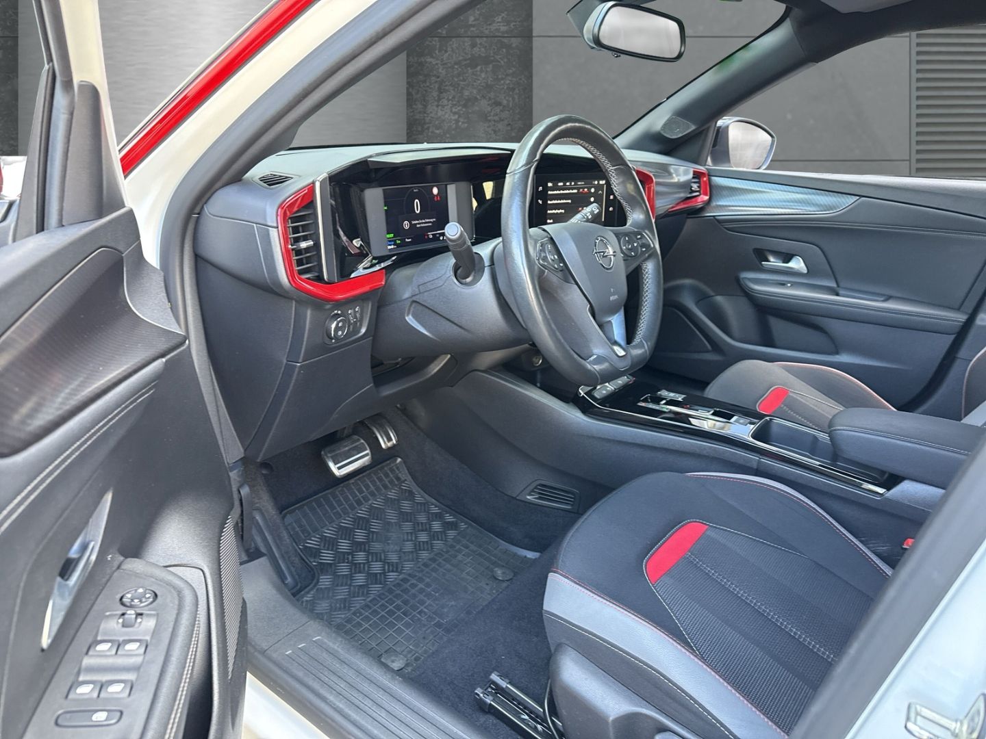 Opel Mokka-e GS Line - Samsaru's Car Outlet