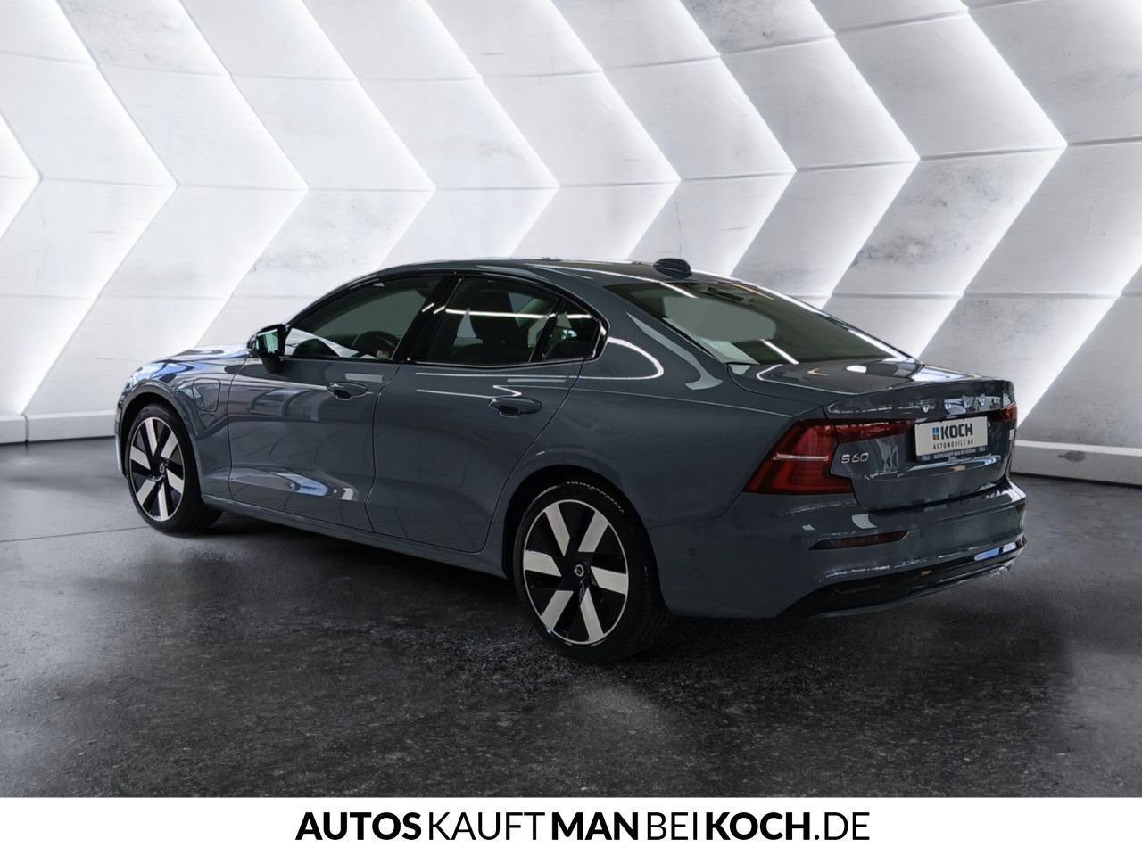 Volvo S60 T8 Plug-In AWD Ultimate Dark HIGH- END