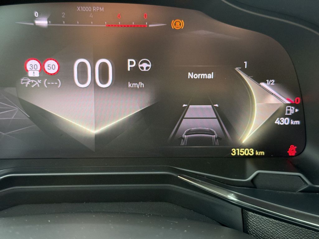 DS Automobiles DS 7 BlueHDI 130 Aut. OPERA LEDER Panoramadach