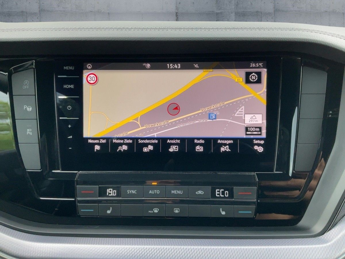 Volkswagen Touareg 3.0 TDI 4M R-LINE - Samsaru's Car Outlet