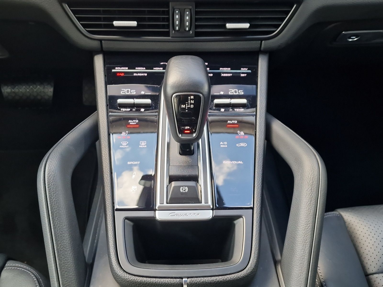 Porsche Cayenne Luft PASM SurroundView SignAssist 2xSH