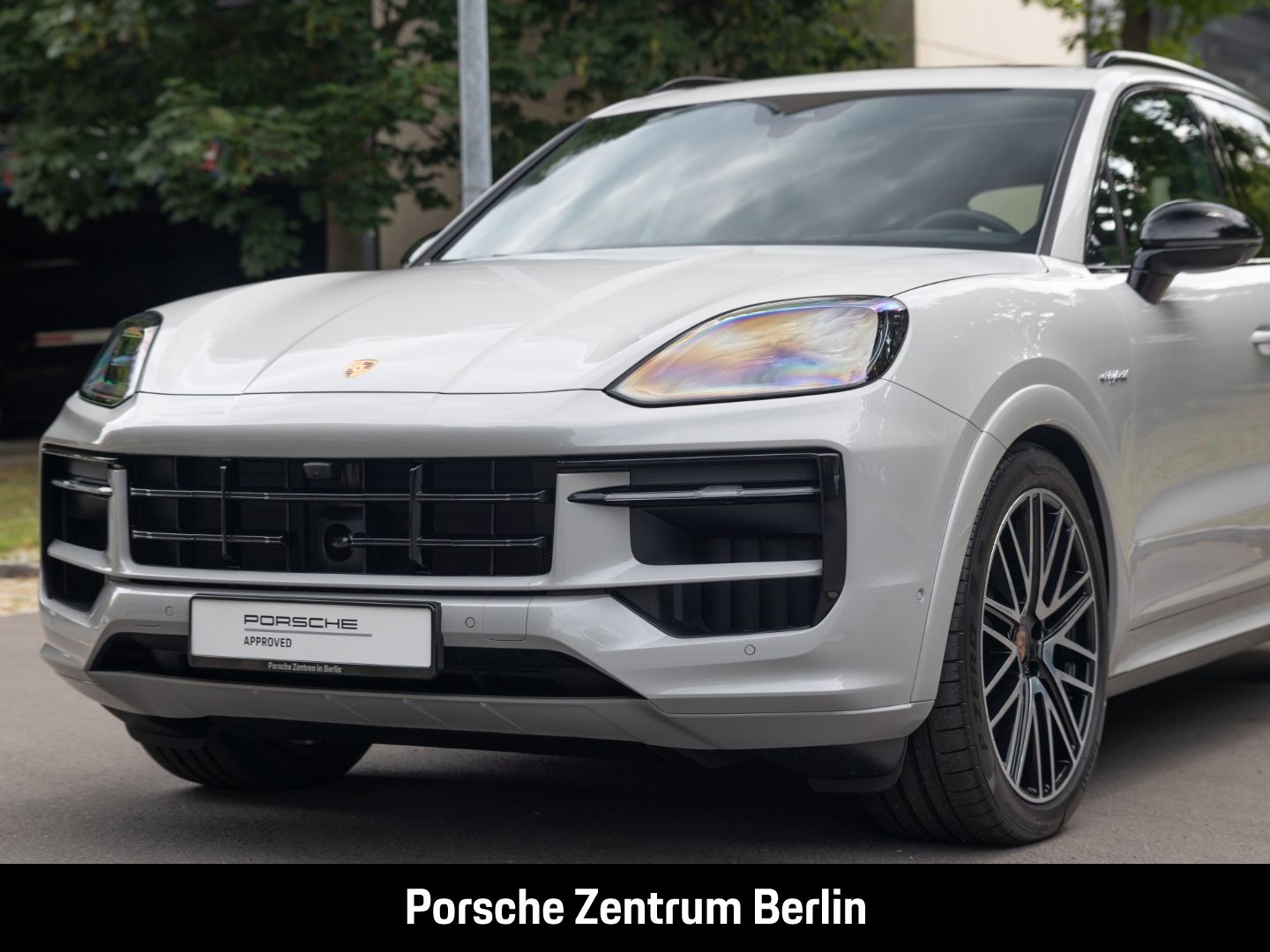 Porsche Cayenne E-Hybrid BOSE InnoDrive Panoramadach LED