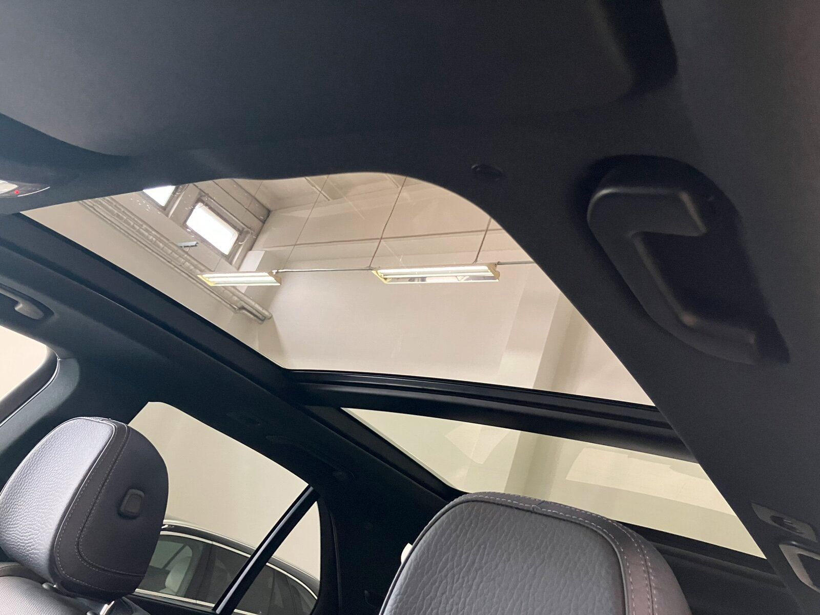 Mercedes-Benz GLE 450 d 4M Pano Distr Multibeam Airmatic AHK B
