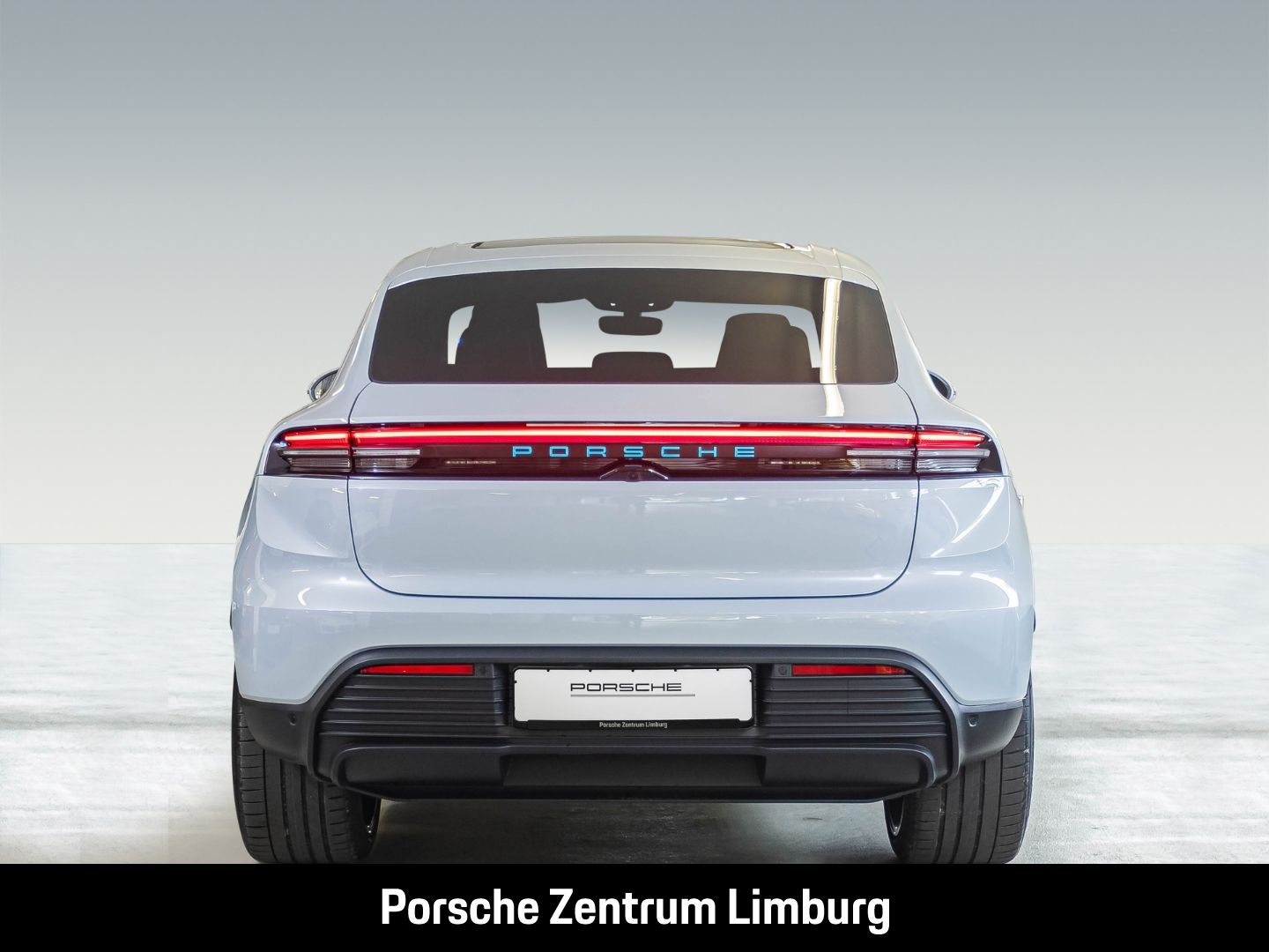 Porsche Macan 4 BOSE Surround-View Panorama Luftfederung