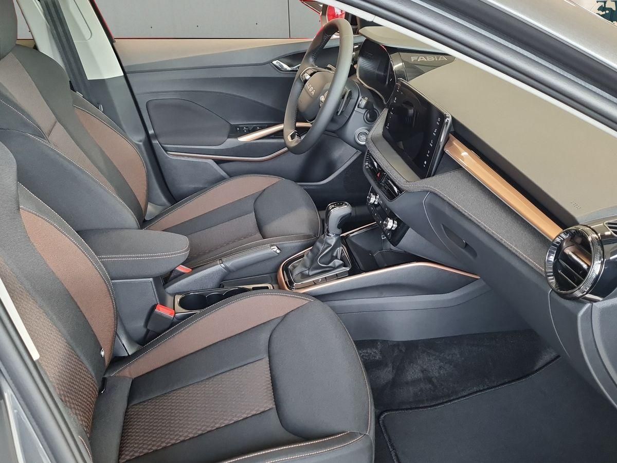 Skoda Fabia Tour 1,0 TSI DSG+ACC+PDC+RFK+LHZ+LED+AHK+