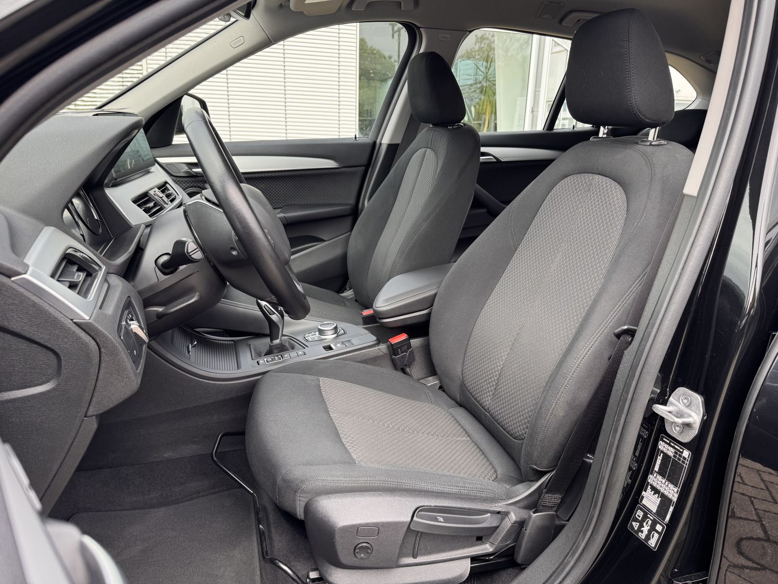 BMW X1 xDrive20d Allrad - Samsaru's Car Outlet