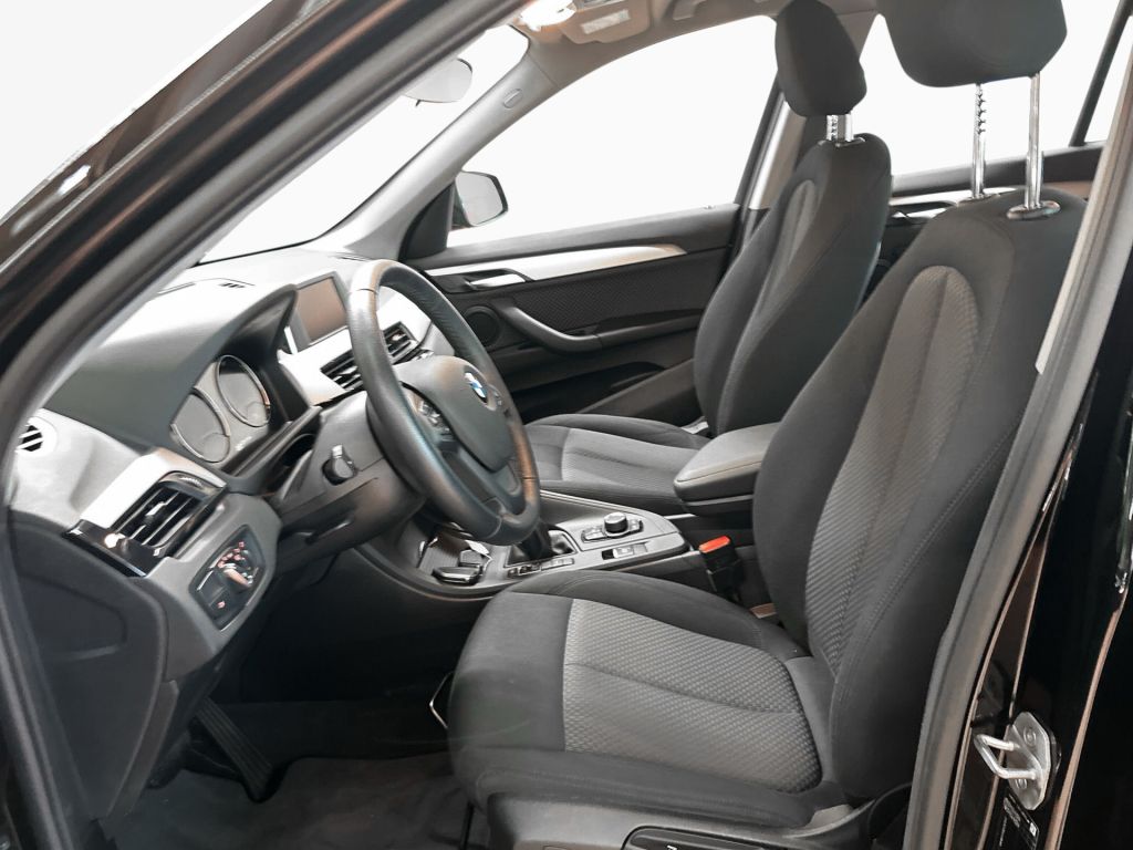 BMW X1 xDrive25e Advantage - Samsaru's Car Outlet
