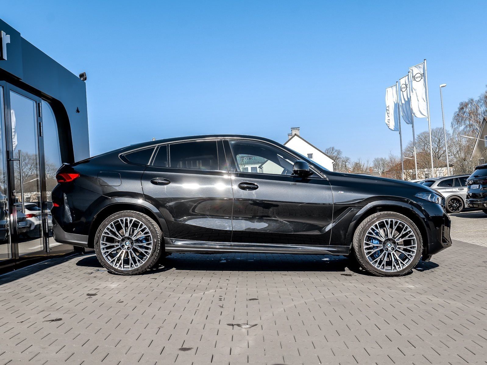 BMW X6 xDrive40d M Sport HUD PANO ACC AHK RFK NAVI