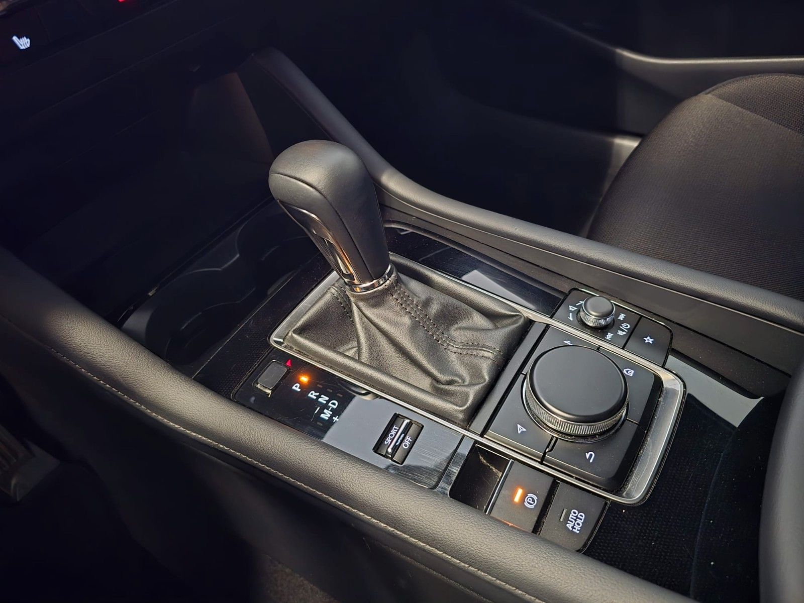 Mazda 3 Lim. 5-trg. Centre-Line *2.5l*140PS*RFK