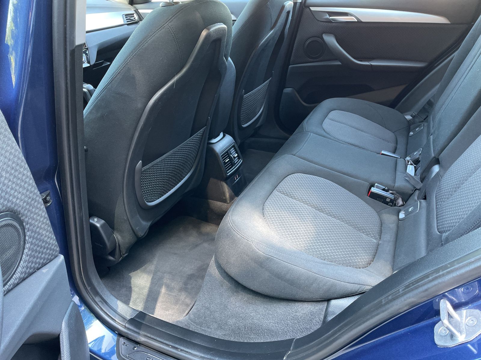 BMW X1 xDrive25e Advantage - Samsaru's Car Outlet