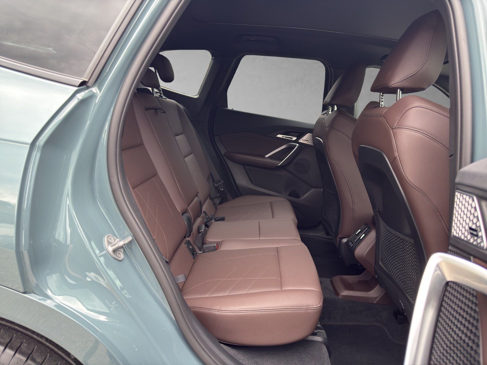BMW X1 xDrive23i M Sport - Samsaru's Car Outlet