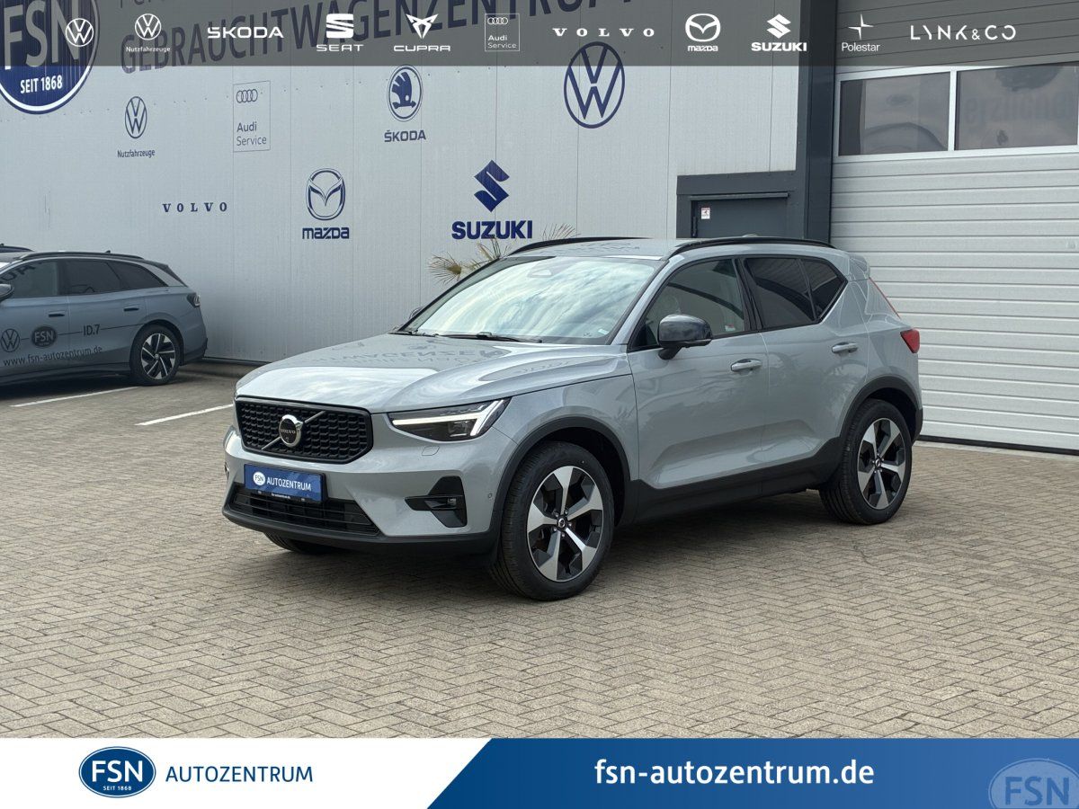 Volvo XC40 B3 Plus Dark 8-Fach Aktionspreis