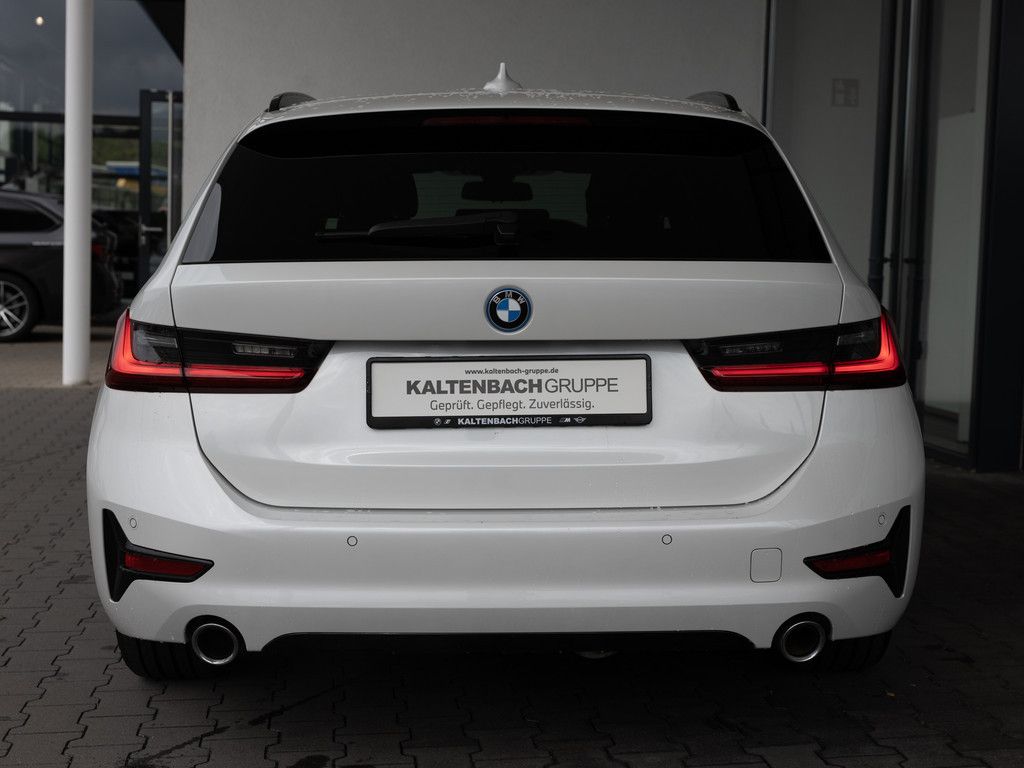 BMW 320e Touring Sport Line - Samsaru's Car Outlet
