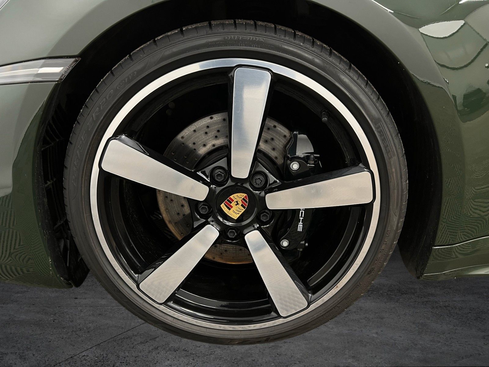 Porsche 911 Carrera 4S