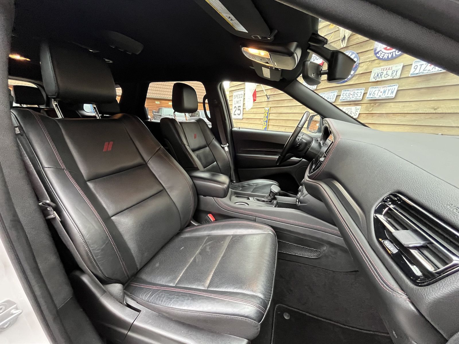 Dodge Durango 5,7L R/T RWD 7S. 10´´ Display SZH LPG
