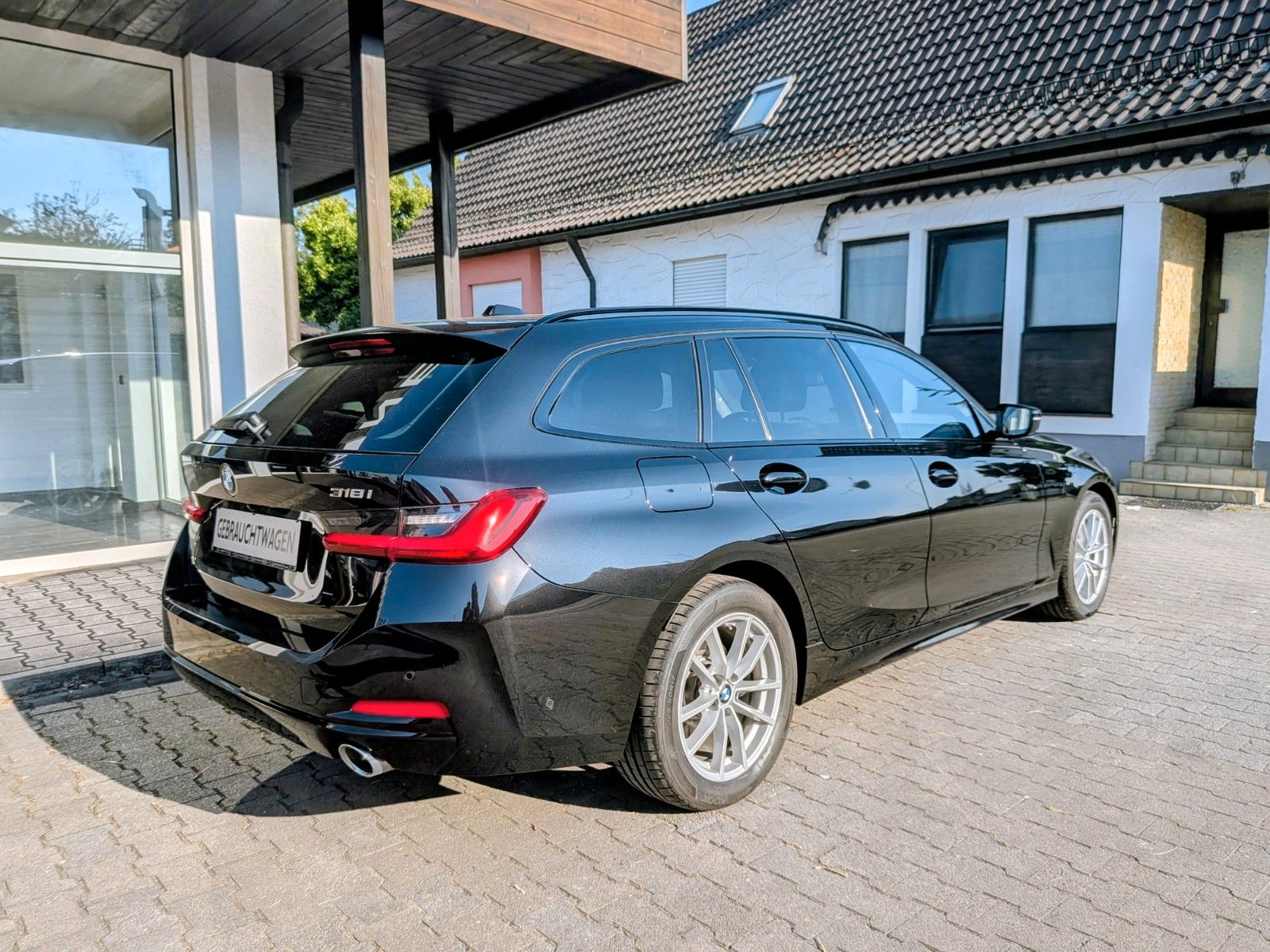 BMW 318i Touring *LederSportsitze*ACC*360°*DrivAssis