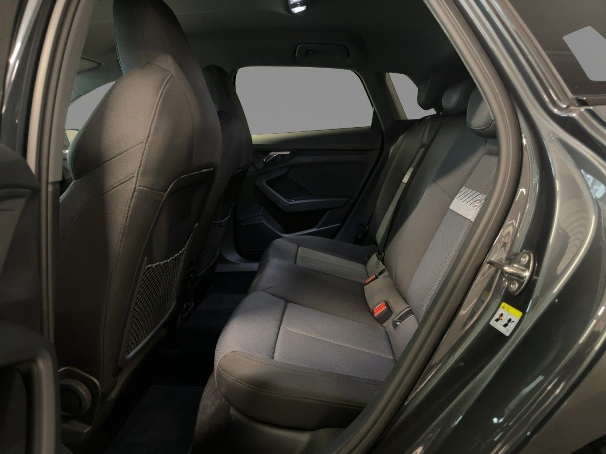 Audi A3 Sportback 40 TFSI e advanced S tronic LED Nav